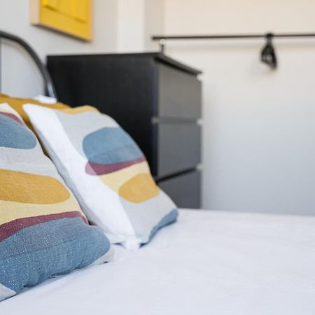 Guestready - Quental Wallpaper Near Marques Square Porto Zewnętrze zdjęcie