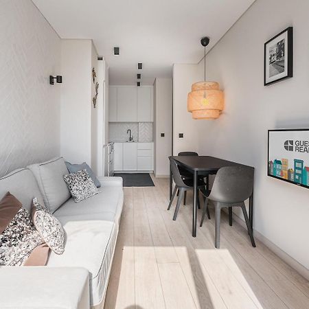 Guestready - Quental Wallpaper Near Marques Square Porto Zewnętrze zdjęcie