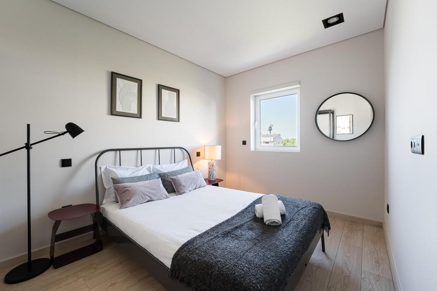 Guestready - Quental Wallpaper Near Marques Square Porto Zewnętrze zdjęcie