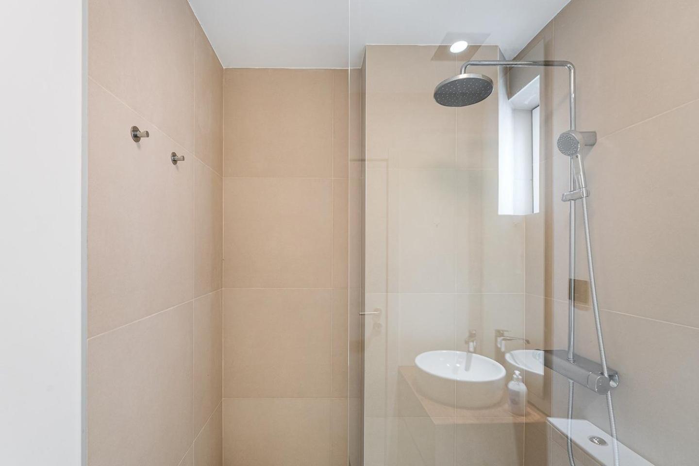 Guestready - Quental Wallpaper Near Marques Square Porto Zewnętrze zdjęcie